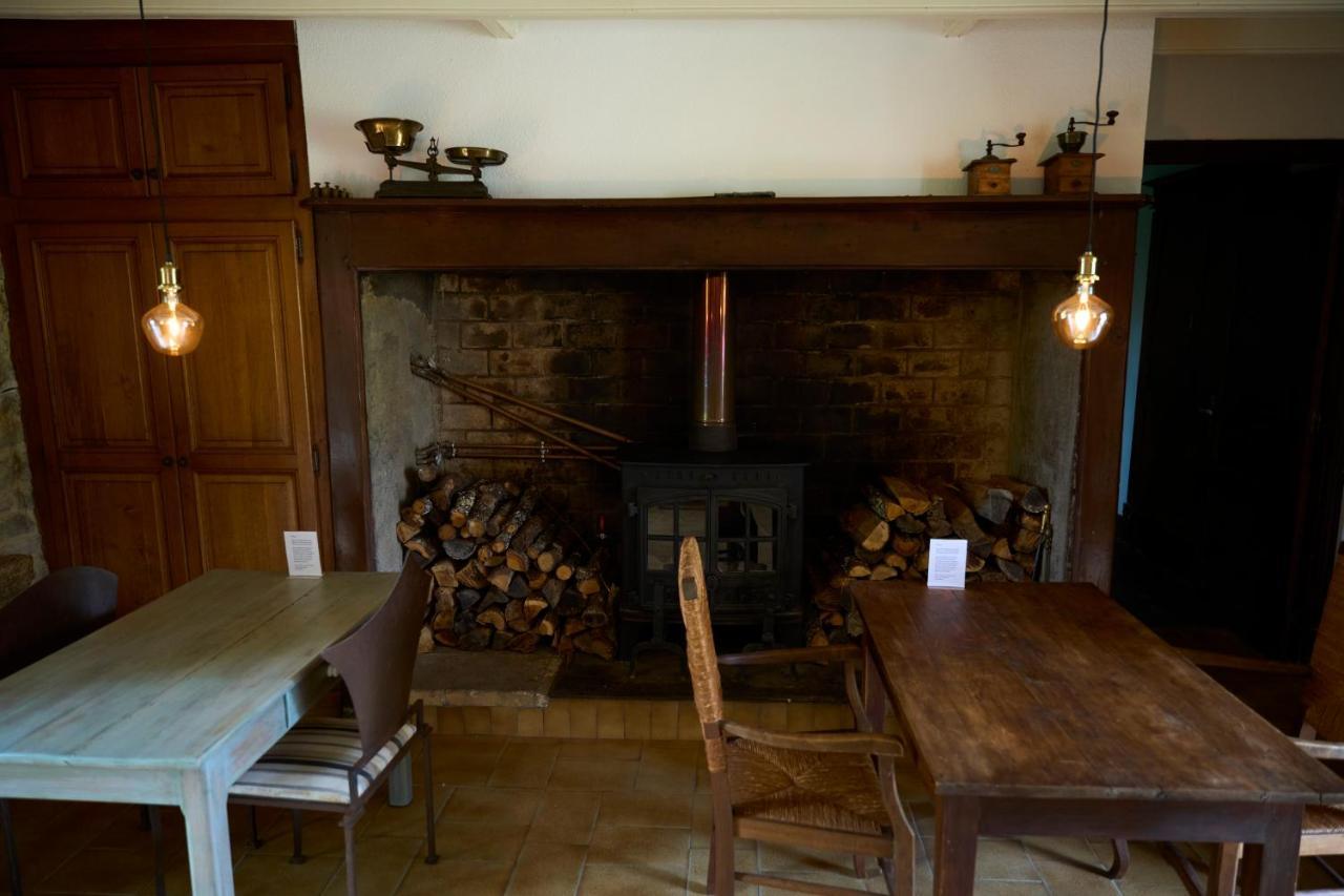Hotel La Ferme De Roquedure Montfaucon  Esterno foto